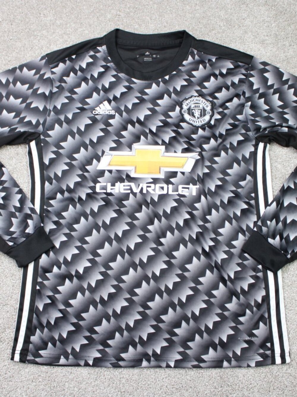 Manchester United Alternate Jersey Mens Large Black/White Adidas Long Sleeve